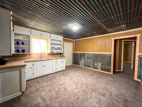 710 N 2nd St E, Haskell, TX 79521 photo 9