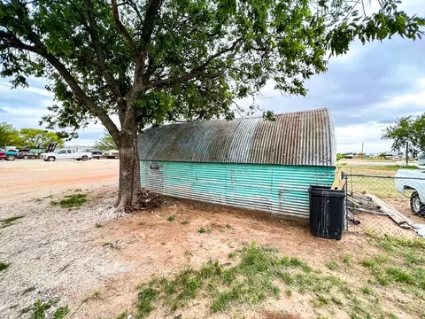 710 N 2nd St E, Haskell, TX 79521 photo 22