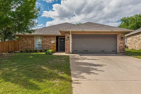 5551 Heatherglen Ter, Fort Worth, TX 76179