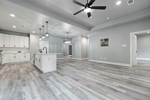 809 Royal Way, Tool, TX 75143 photo 13
