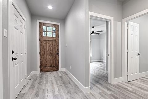 809 Royal Way, Tool, TX 75143 photo 4