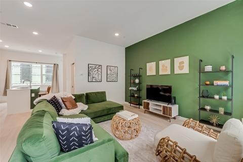 427 W 10th St #802, Dallas, TX 75208