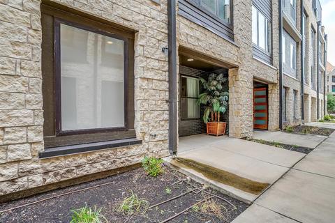 4060 Spring Valley Rd #205, Farmers Branch, TX 75244
