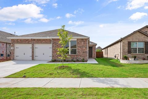 336 Rainbow Cactus Dr, Fort Worth, TX 76131