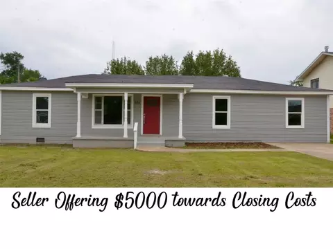 504 E Pennsylvania Ave, Van, TX 75790