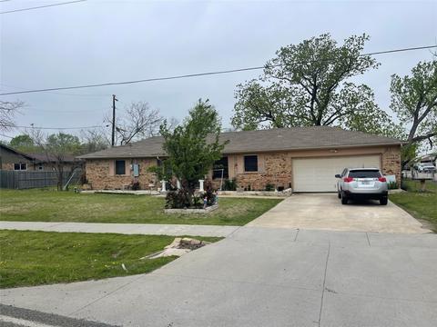 1112 N 6th St, Princeton, TX 75407