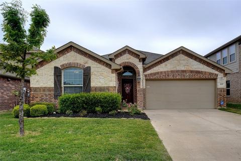 8117 Black Hills Trl, Aubrey, TX 76227