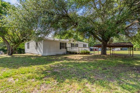 16917 Springcrest Ln, Lindale, TX 75771