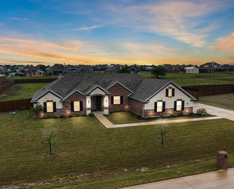 1109 Sumner Dr, Venus, TX 76084