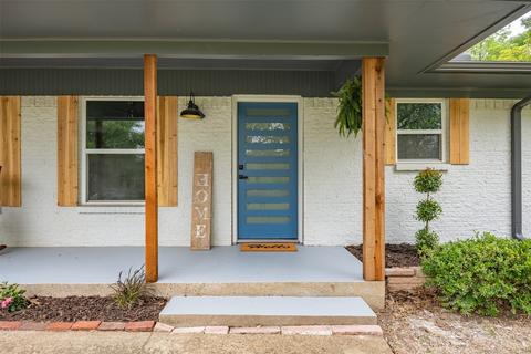 805 Country Club Rd, Ennis, TX 75119