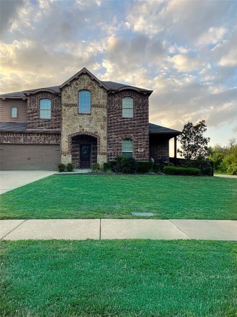 1603 Midlake Dr, Cedar Hill, TX 75104