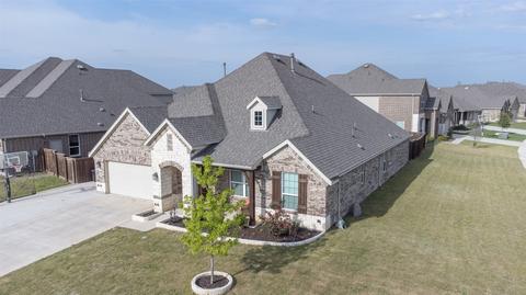 3103 Paxon Dr, Venus, TX 76084