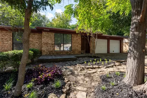 324 Navajo Dr, Keller, TX 76248