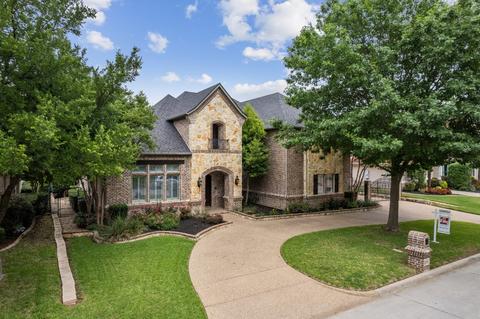 1004 Amanda Dr, Mansfield, TX 76063