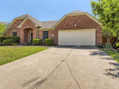 1005 Kelsey Ct, Forney, TX 75126