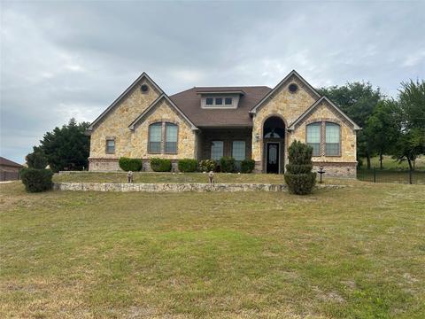 6900 Orilla Ln, Fort Worth, TX 76108