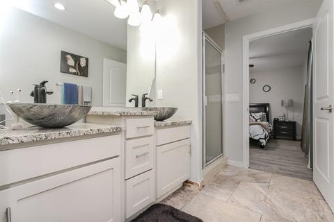 217 E Walker St, Denison, TX 75021 photo 13