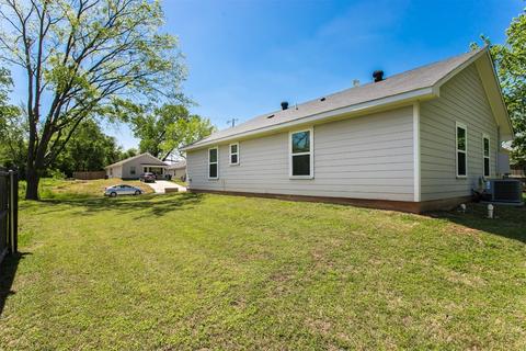 217 E Walker St, Denison, TX 75021 photo 28