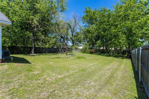 217 E Walker St, Denison, TX 75021 photo 27