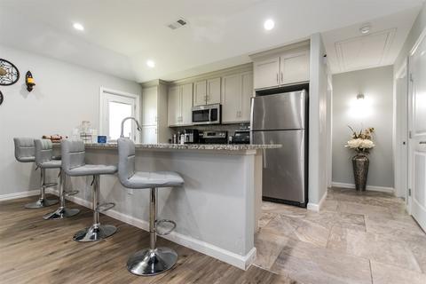 217 E Walker St, Denison, TX 75021 photo 22