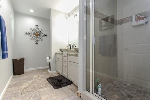 217 E Walker St, Denison, TX 75021 photo 12
