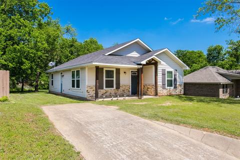 217 E Walker St, Denison, TX 75021 photo 3