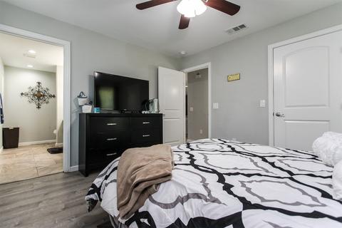 217 E Walker St, Denison, TX 75021 photo 11