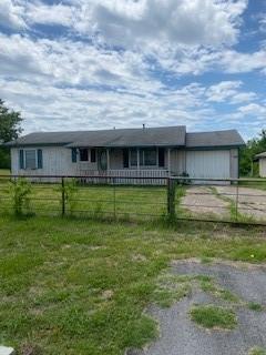 4811 W Fm 898, Ector, TX 75439