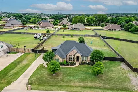 3361 Monarch Ln, Midlothian, TX 76065