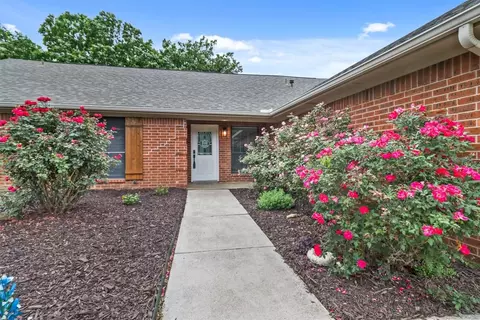 1810 Highland Park Rd, Denton, TX 76205