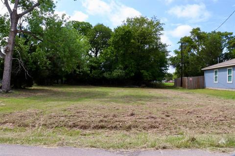 1616 Gale Dr, Pelican Bay, TX 76020