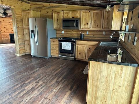 1115 County Rd 4045, Ector, TX 75439 photo 16