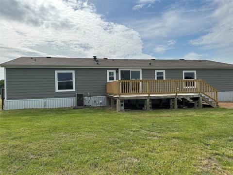 1115 County Rd 4045, Ector, TX 75439 photo 10