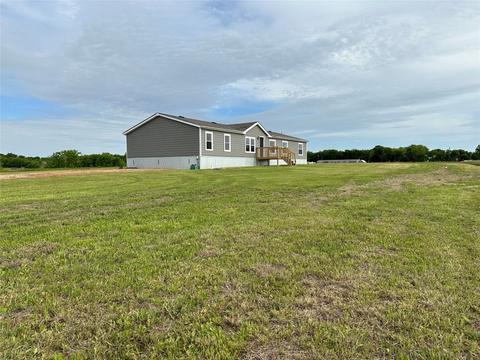 1115 County Rd 4045, Ector, TX 75439 photo 3