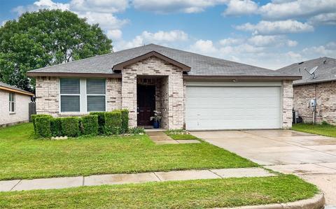 5057 Village Stone Ct, Fort Worth, TX 76179
