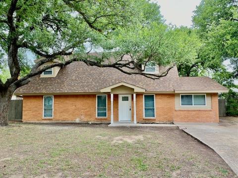 1703 NW 1st Ave, Mineral Wells, TX 76067