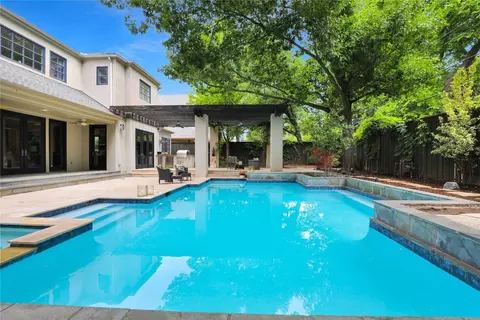 6734 Aberdeen Ave, Dallas, TX 75230
