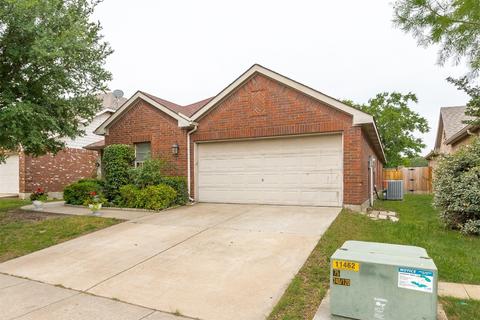 917 Raleigh Path Rd, Denton, TX 76208