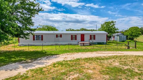 1273 Lincoln Dr, Stephenville, TX 76401