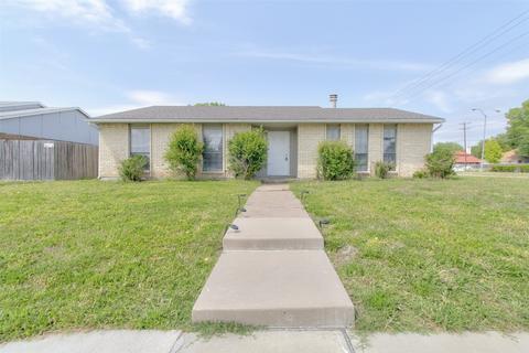 8609 Woodside Rd, Rowlett, TX 75088