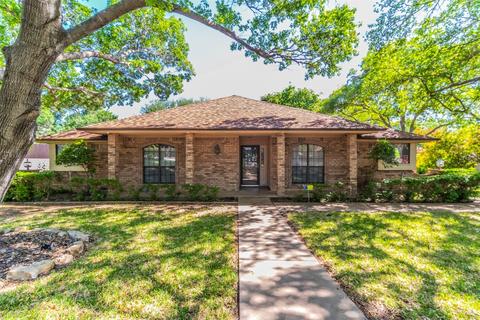 6217 Longhorn Trl, Lake Worth, TX 76135