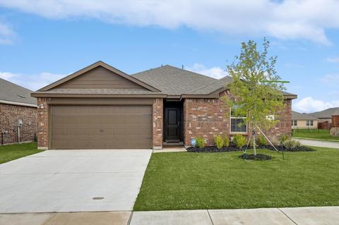 845 Fueller Dr, Aubrey, TX 76227