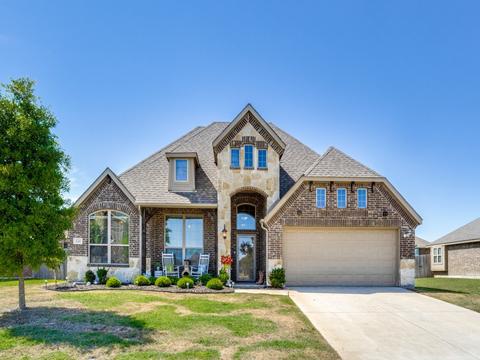 124 Haymeadow Dr, Crandall, TX 75114