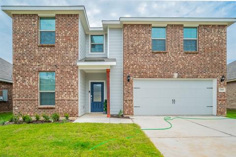 7505 Noble Oaks Dr, Fort Worth, TX 76120