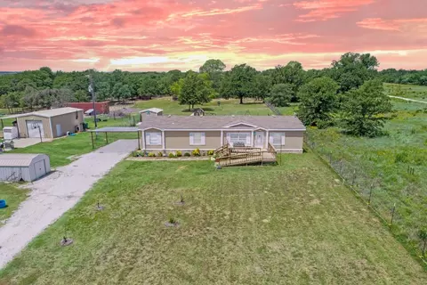 1270 Ross Ln, Springtown, TX 76082