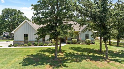 112 Magnolia Pl, Brock, TX 76087