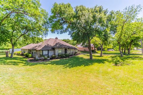 4033 Vineyard Rd, Grand Prairie, TX 75052