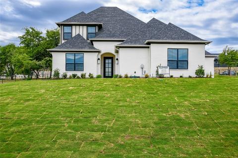 3911 Legend Trl, Granbury, TX 76049