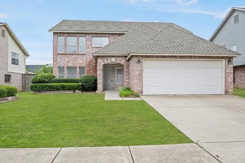 221 Tabor Dr, Arlington, TX 76002