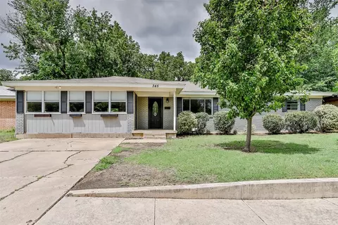 345 James Ln, Bedford, TX 76022